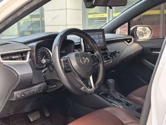 Toyota Corolla 2019 1.8L CVT Luxury National VI - ფოტო 12