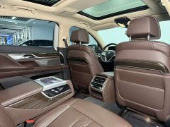 BMW 7 Series 730Li M Sport Package - ფოტო 14