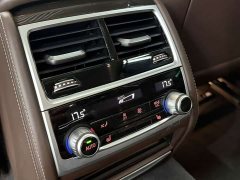 BMW 7 Series 730Li M Sport Package - ფოტო 18