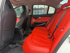 BMW 1 Series 125i M Sport Night Edition - ფოტო 19