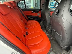 BMW 1 Series 125i M Sport Night Edition - ფოტო 8