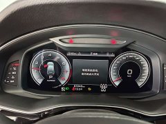 Audi Q7 45 TFSI quattro S line Sport - ფოტო 10