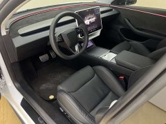 Tesla Model 3 High Performance All-Wheel Drive - ფოტო 15
