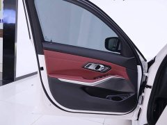 BMW 3 Series 325Li M Sport Package - ფოტო 18