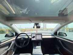 Tesla Model Y Standard Range RWD - ფოტო 15