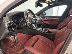 BMW 5 Series 530Li Luxury M Sport Package - ფოტო 7
