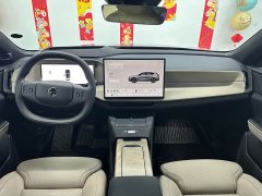 Volvo XC70 Plug-in Hybrid 2026 AWD Extended Range Plus - ფოტო 10