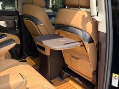 Denza BYD Denza D9 DM-i 1050 Premium - ფოტო 15