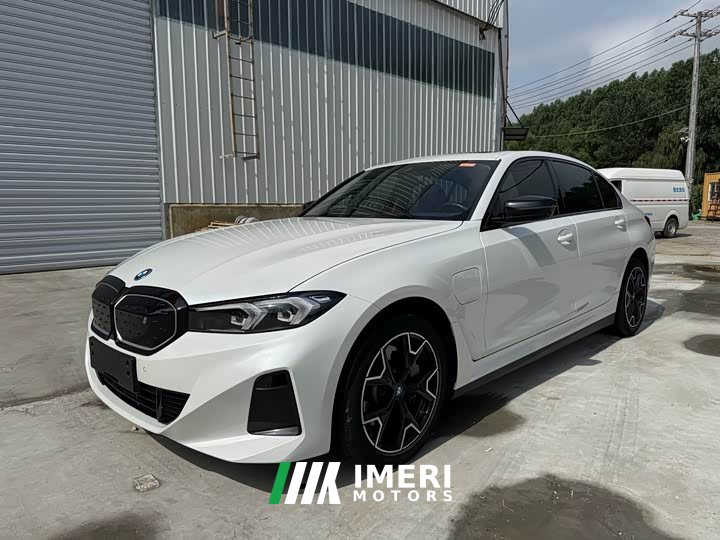 BMW i3 eDrive 40 L Midnight Edition Package