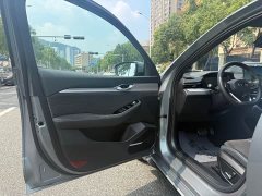 Geely Xingui Xingrui Oriental Radiance 2.0T Diesel Moonlight Edition - ფოტო 9