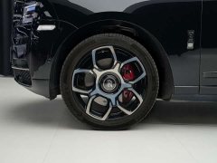 Rolls-Royce Cullinan Black Badge - ფოტო 6