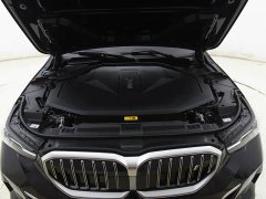 BMW i5 eDrive 40L M Sport Package - ფოტო 11