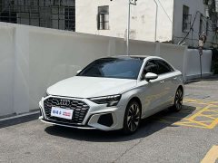 Audi A3 2023 Facelift A3L Limousine 35 TFSI Fashion Sport - ფოტო 1