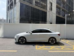 Audi A3 2023 Facelift A3L Limousine 35 TFSI Fashion Sport - ფოტო 3