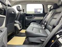 Lincoln Explorer 2.0T AWD Premium - ფოტო 19