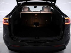 Tesla Model Y 2023 Rear-Wheel Drive - ფოტო 15