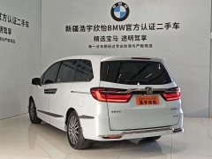 Honda Odyssey 2.0L e:HEV Luxury - ფოტო 4