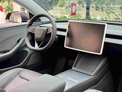 Tesla Model 3 Rear-Wheel Drive - ფოტო 16