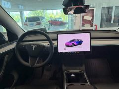 Tesla Model Y Rear-Wheel Drive - ფოტო 4