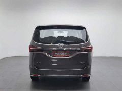 Buick GL8 Land Business Class Comfort Edition - ფოტო 4