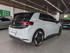 Volkswagen ID.3 Outstanding Edition - ფოტო 16