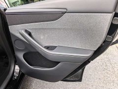 Tesla Model Y Rear-Wheel Drive - ფოტო 14