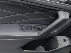 Volkswagen Tiguan L 2024 Outstanding Edition 330TSI Automatic Two-Wheel Drive R-Line Dragon Shine Version - ფოტო 9