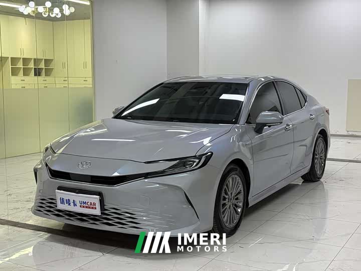 Toyota Camry Hybrid 2.0L HGVP Luxury - ავტომობილი ჩინეთიდან