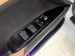 Toyota Camry Hybrid 2.0L HGVP Luxury - ფოტო 9