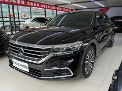 Volkswagen Passat 330TSI Luxury - ფოტო 1