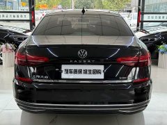 Volkswagen Passat 330TSI Luxury - ფოტო 12