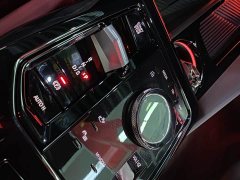 BMW 5 Series 530Li Premier M Sport Package - ფოტო 8