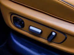 Li Auto i6 Four-Wheel Drive Standard Edition - ფოტო 19