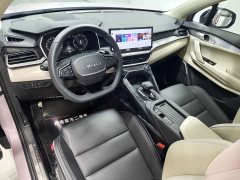 Lynk & Co Geely Lynk & Co 06 2023 Remix 1.5T Shero - ფოტო 16