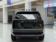 Land Rover Range Rover 2023 3.0 L6 400PS Prestige Seven-Seat Extended Wheelbase - ფოტო 3