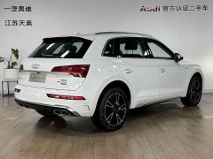 Audi Q5L 40 TFSI Fashion Dynamic - ფოტო 4