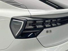 Lynk & Co Geely Lynk & Co 05 2020 2.0T Diesel AWD Sport Halo - ფოტო 11