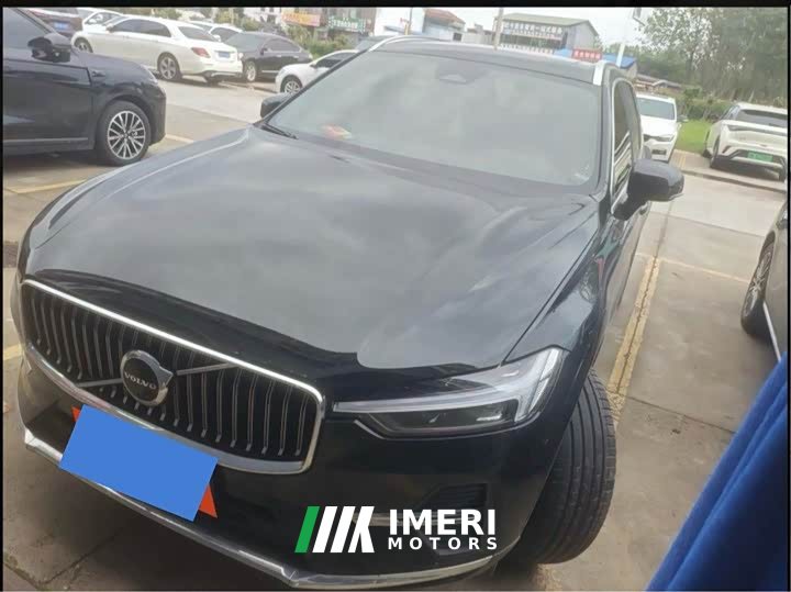 Volvo XC60 B5 AWD Smart Remote Luxury Edition - ავტომობილი ჩინეთიდან