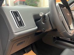 Li Auto L7 Pro - ფოტო 14