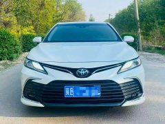 Toyota Camry 2.0G Luxury - ფოტო 1
