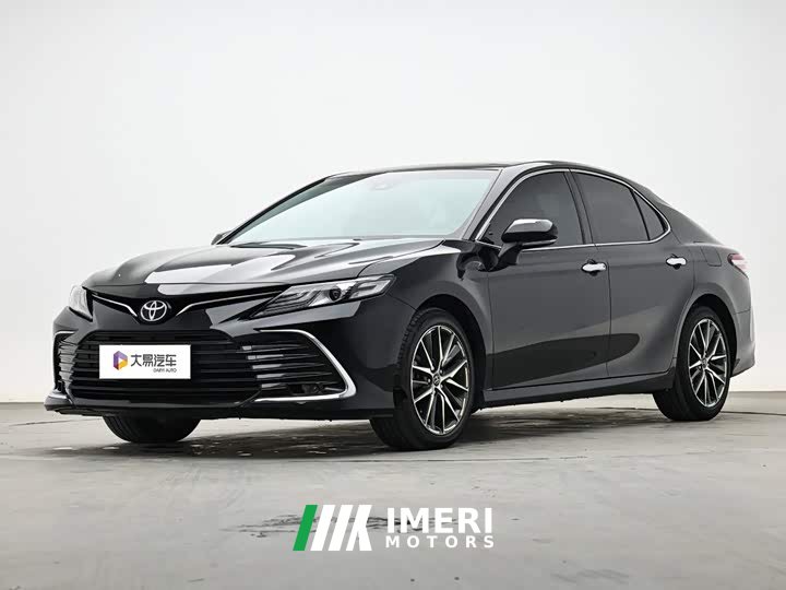 Toyota Camry 2.5G Luxury - ავტომობილი ჩინეთიდან