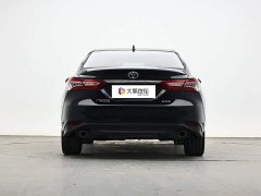 Toyota Camry 2.5G Luxury - ფოტო 4