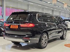 BMW X7 xDrive40i Premier Luxury Package - ფოტო 4