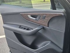 Audi Q7 55 TFSI quattro S line Sport - ფოტო 17