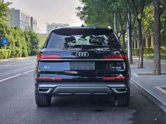 Audi Q7 55 TFSI quattro S line Sport - ფოტო 5