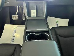 Tesla Model Y Rear-Wheel Drive - ფოტო 12