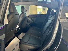 Tesla Model Y Rear-Wheel Drive - ფოტო 14