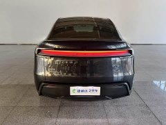 Tesla Model Y Rear-Wheel Drive - ფოტო 4