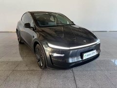 Tesla Model Y Rear-Wheel Drive - ფოტო 9