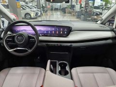 Buick GL8 Luzun Respect Edition - ფოტო 4